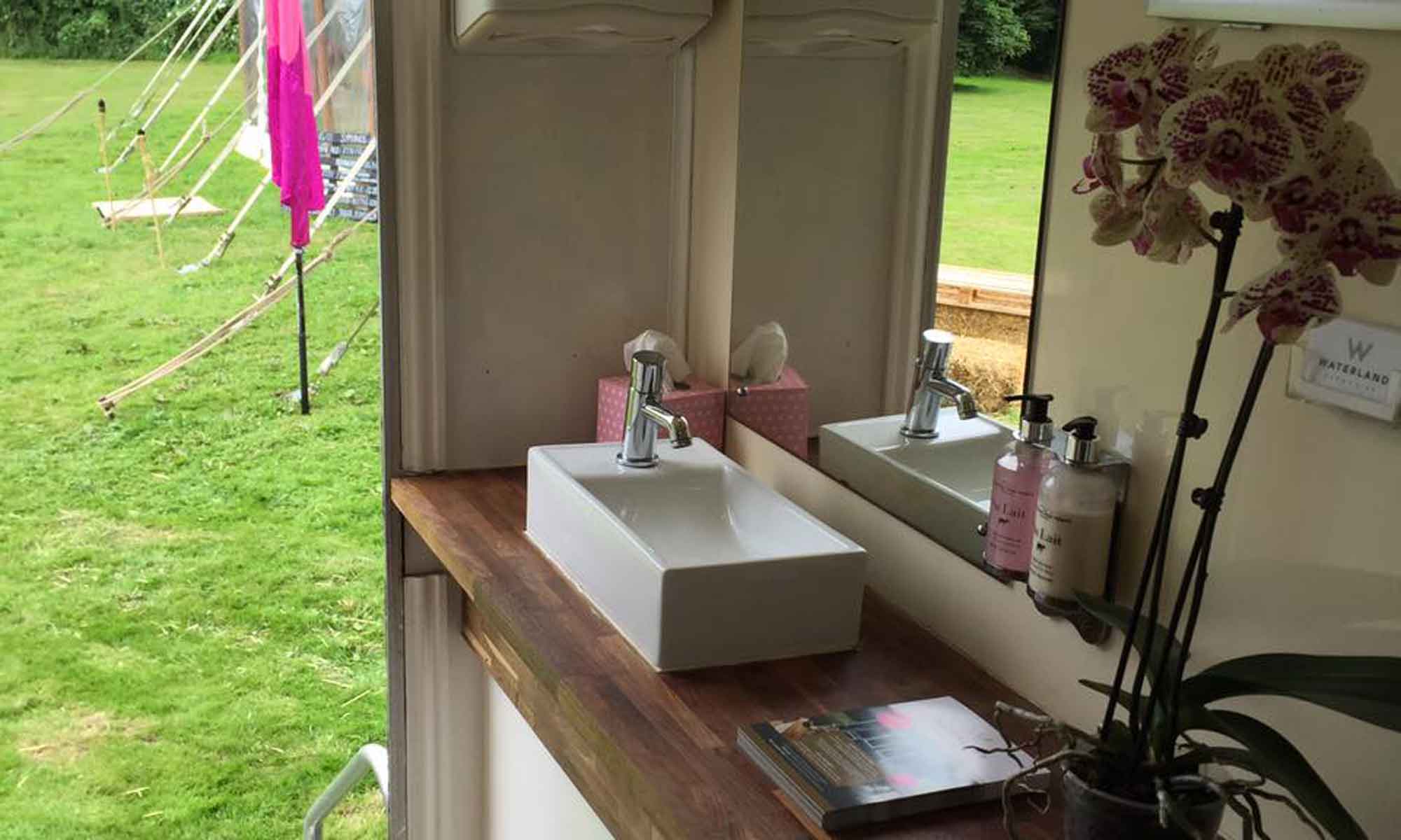 Privacy Policy Toilets to Let / Waterland Toilet Hire Luxury